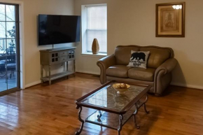 Skinny Bear Lodge